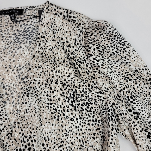 Dynamite leopard Bodysuit - Picture 3 of 7